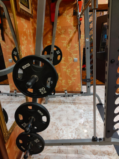 Пример тренажера Смитта Body-Solid GS348Q в собранном виде сотрудниками ФитнесДоктор у нашего покупателя. Плюс диски Бронз Джим. Пример тренажера Смитта Body-Solid GS348Q в собранном виде сотрудниками ФитнесДоктор у нашего покупателя. Плюс диски Бронз Джим.